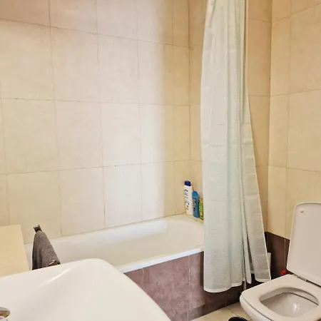 Near Parque Nacoes Appartement