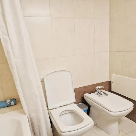 Near Parque Nacoes Appartement *